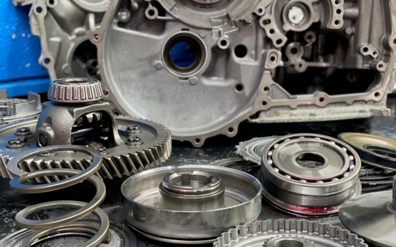 Transmission parts cleaned in a special washer so we can inspect them for wear and damage (Real photo from one of our customers’ transmissions)